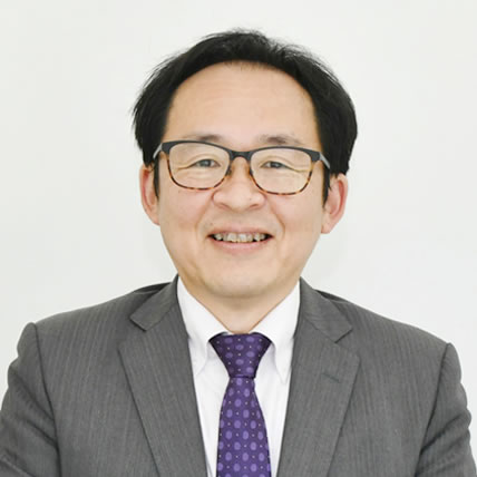 山中 賢一写真